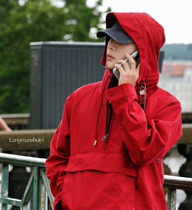 原创            《花少7》生图惊艳，龚俊李沁吸睛，张晚意潮范，马思纯颜值担当