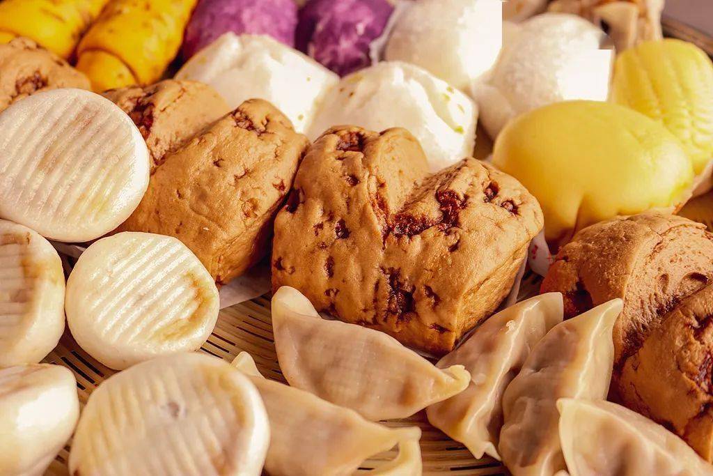 主食吃得少，人更容易老？研究发现：这样做能减缓衰老→