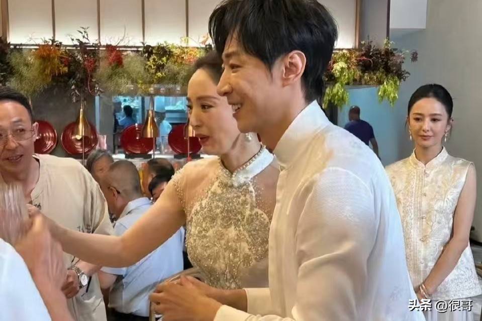 原创            董璇张维伊争吵引热议，感情摩擦还是节目噱头，真相如何？