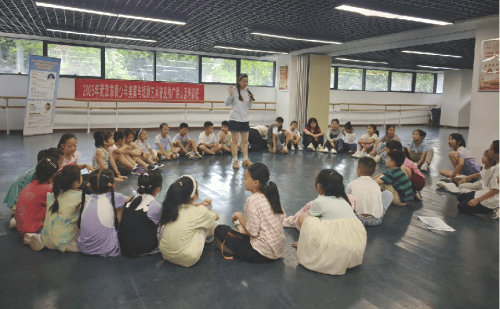 好“戏”登场，“燃”动江城！2025年武汉市青少年美育与戏剧艺术普及推广班开班了！