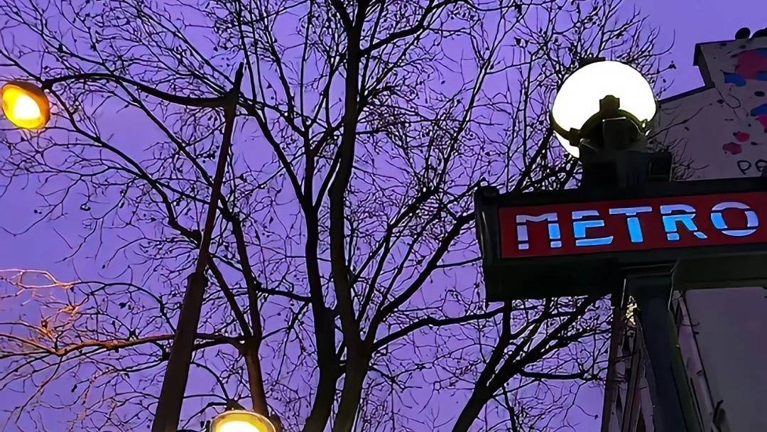 毕淑敏：告诉孩子，并不是比别人优秀才会更幸福