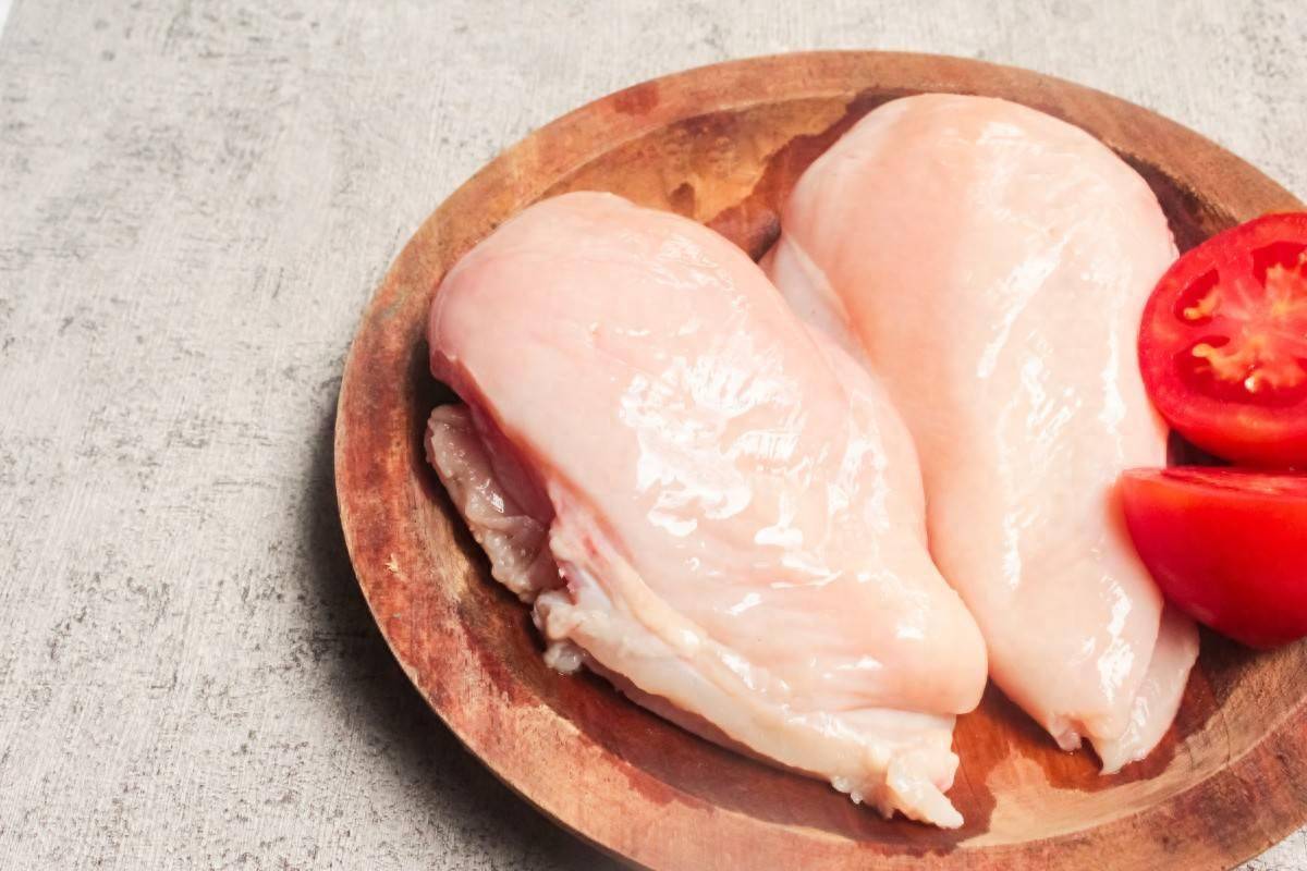 肺不好要远离鸡肉？医生告诫：若想肺部健康，这3种东西不妨多吃