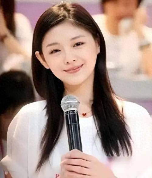 原创            大S真实死因曝光！知情人泄露实情，两个重要原因导致抢救延误