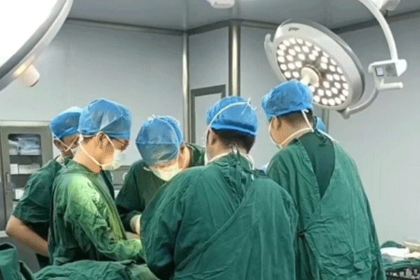 李彦科省城特聘专家： 医者仁心守护患者健康