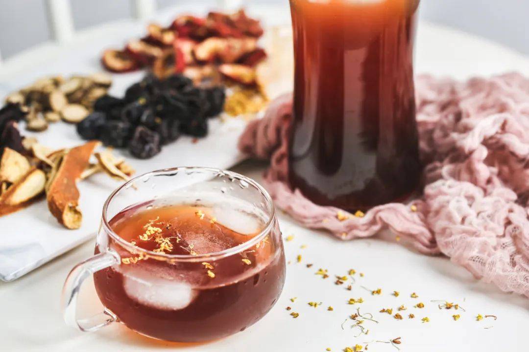 酸梅汤还可以这样搭配喝？快来试试，养生效果更佳！