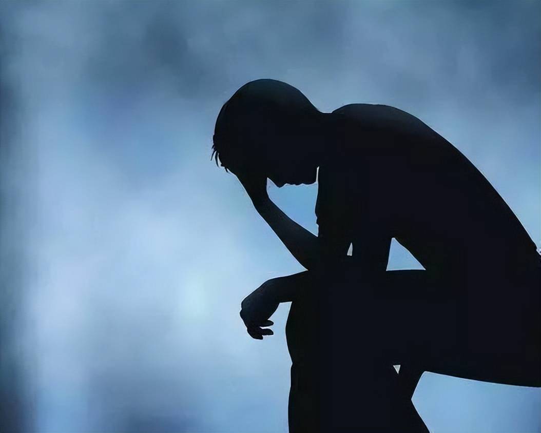 原创            高考状元陈勤：留美进Facebook年薪154万元，被解雇后跳楼身亡