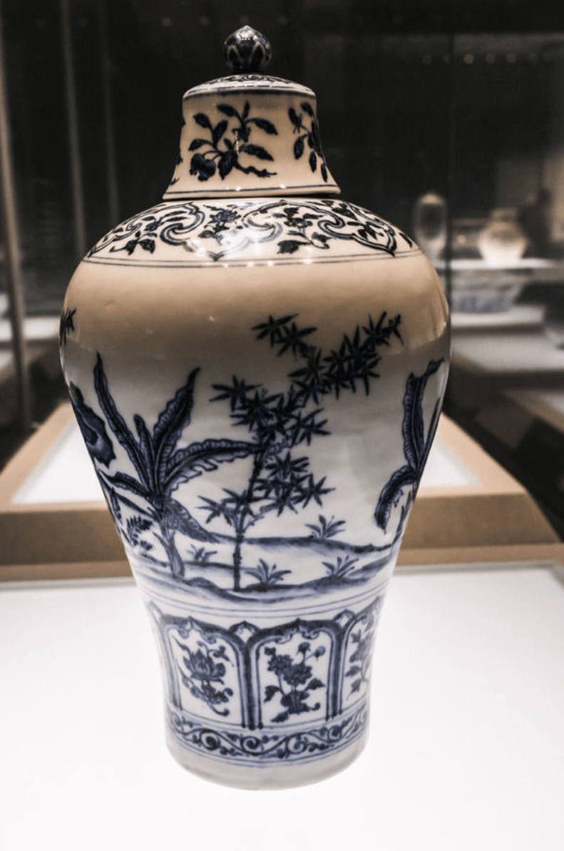 今年最贵五件瓷器：永乐梅瓶 7800 万领衔，件件传奇