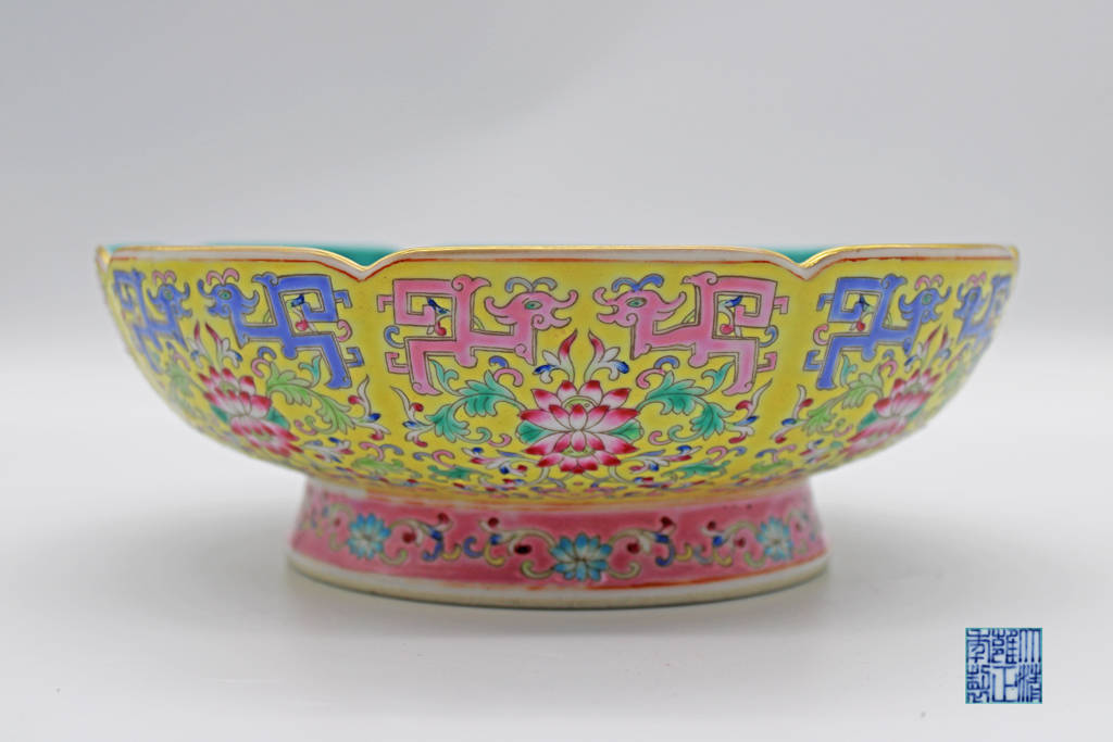 雍正粉彩瓷器如何鉴定？有什么特点？