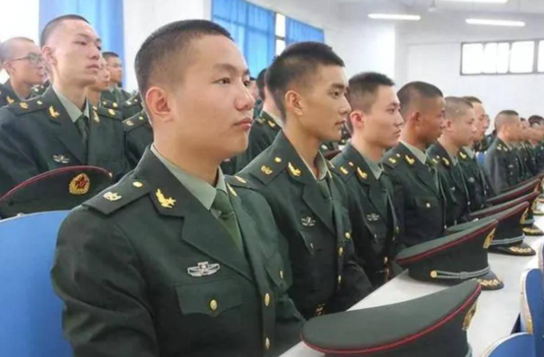 原创            少将级别属于什么水平？若要晋升为一名少将，难度到底有多大？