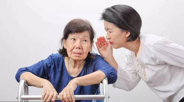 广州附华医院耳科：老年性耳聋耳鸣需重视