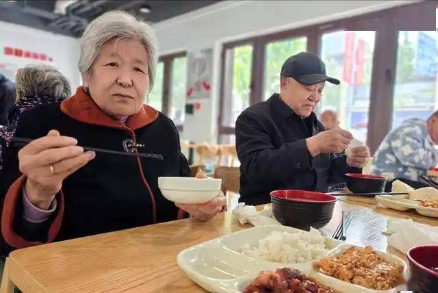 医生直言：早餐一换，心血管病少一半！这几种早餐多吃，对身体好