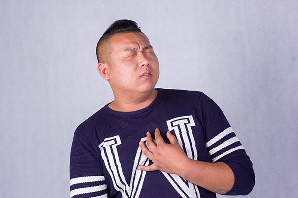 血管变堵，身体发出的警告，早点留意。杨锦侠这个医生靠谱吗