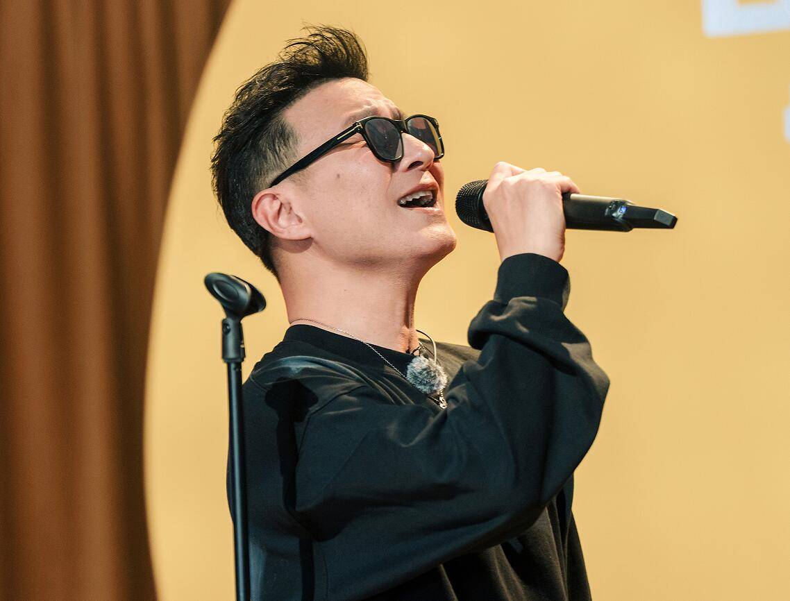 原创            汪峰的“正经”，宁静的“不正经”，让《桃花坞》彻底被打脸