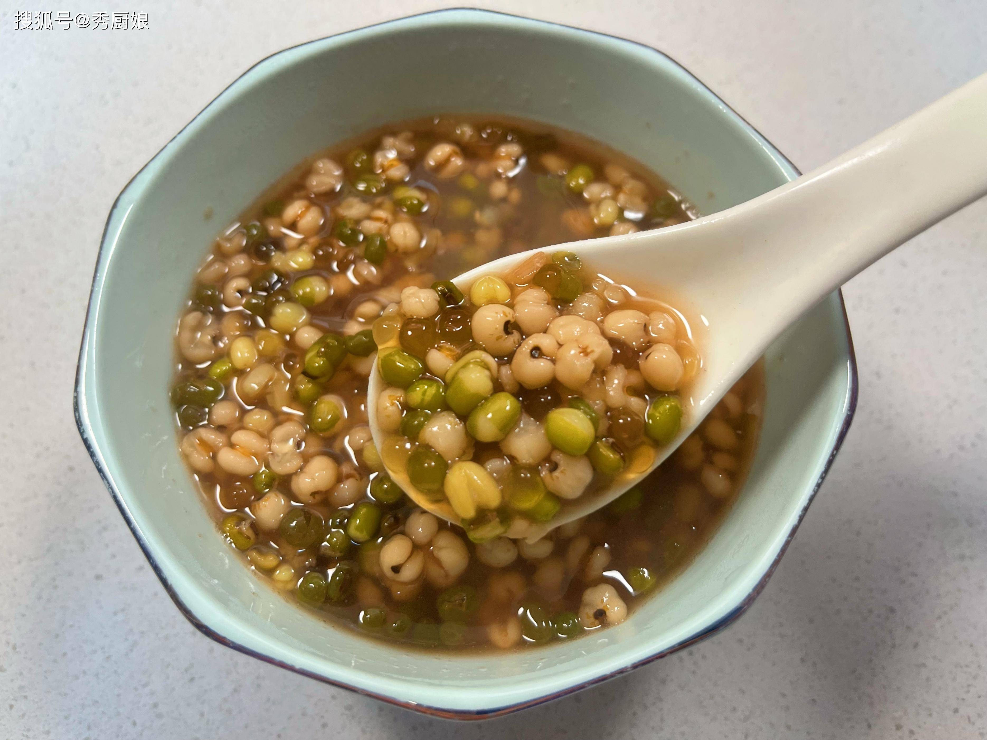 原创            三伏天是“祛湿”黄金期！建议常喝一碗汤，湿气没了、脾胃更舒服