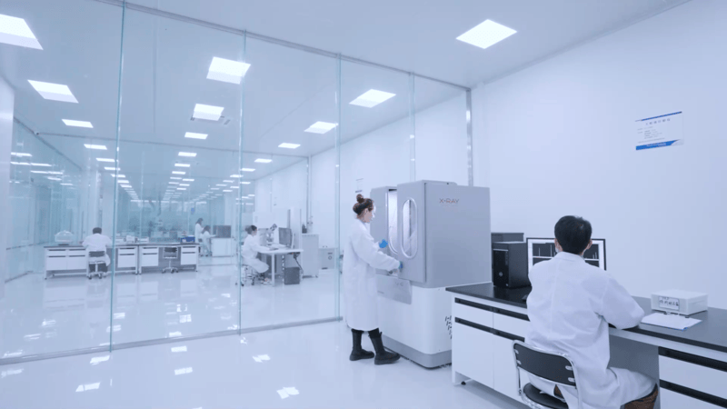 中国经济样本观察·企业样本篇｜55年“科技长跑”闯出电子陶瓷新天地