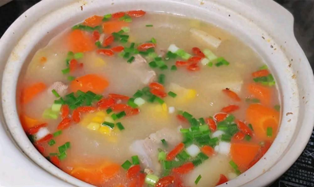 夏天湿气重，建议多吃4种“祛湿菜”，健脾祛湿，身体越来越好！