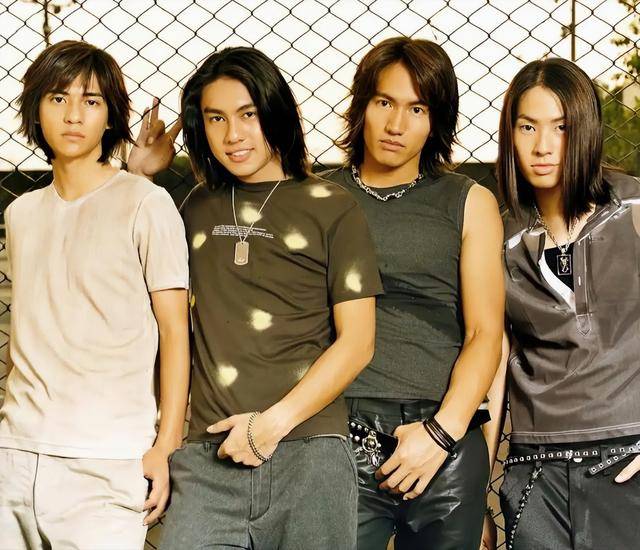 一次演唱会重聚，江湖地位、人情冷暖，在F4身上体现的淋漓尽致