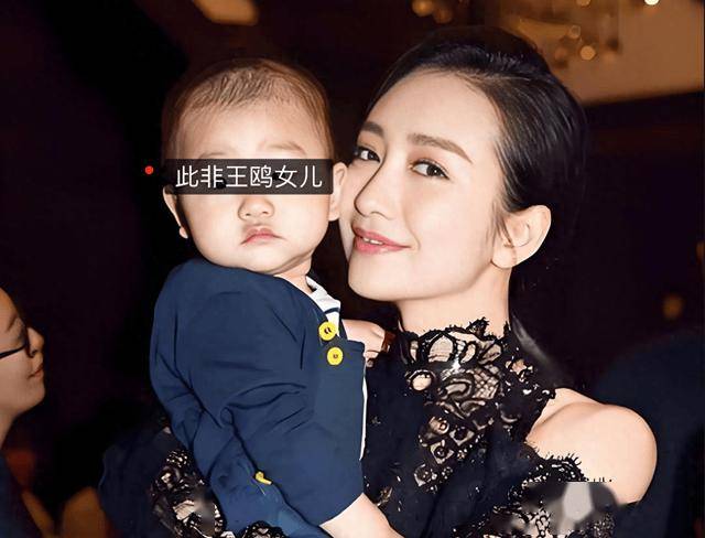 孩子都拍到了，曝王鸥和何九华南宁领证结婚，男方曾公开说没结婚