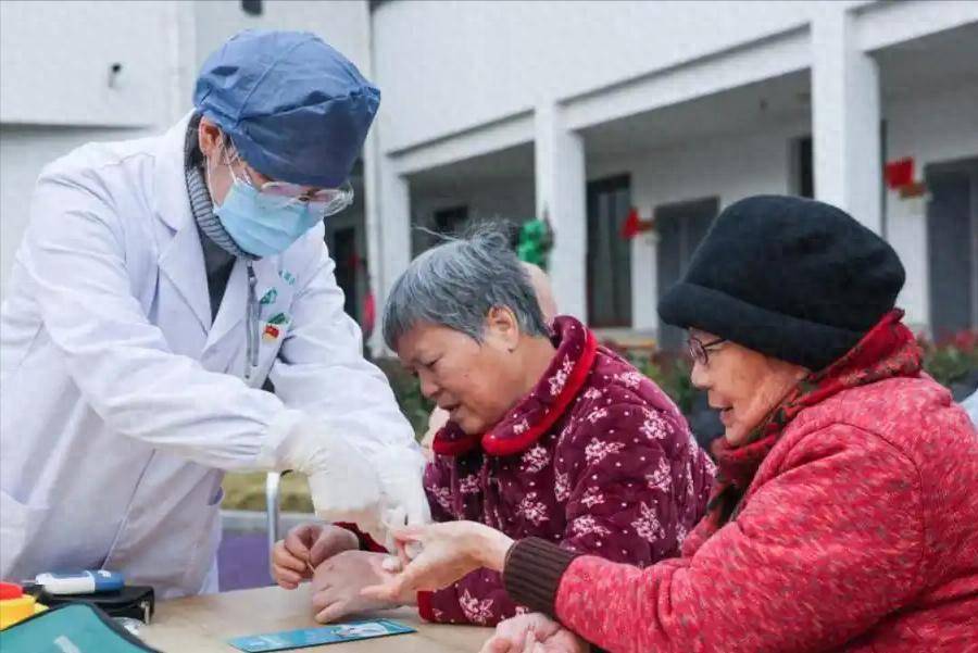 医生发现：能活过85岁的糖尿病患者，大多在55岁时，改掉了这些事