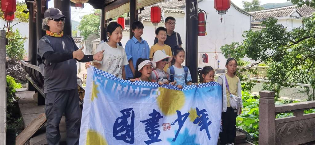 写生式教学、专业画家带教！张堰古镇里的“国画少年班”开启新型师承模式