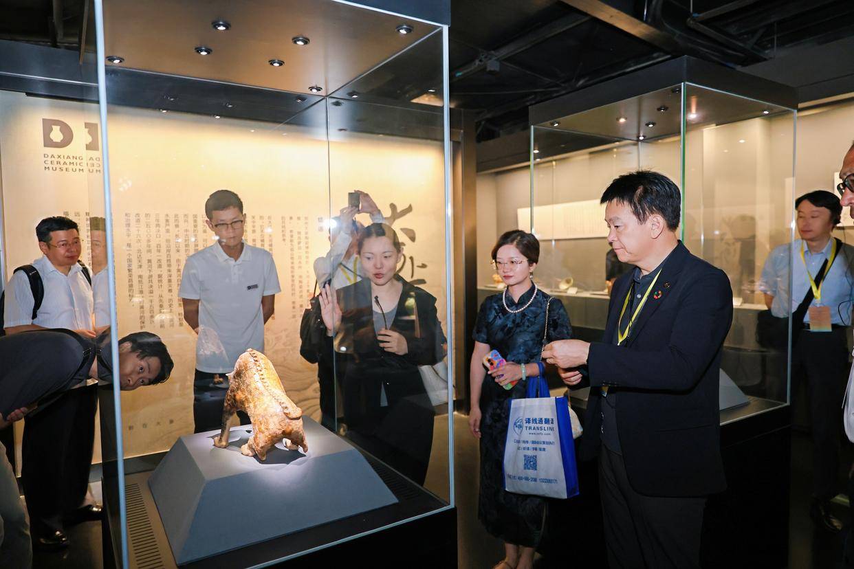 陶瓷架桥 文明互鉴——第二十一届中日地方交流参访活动走进郑州大象陶瓷博物馆