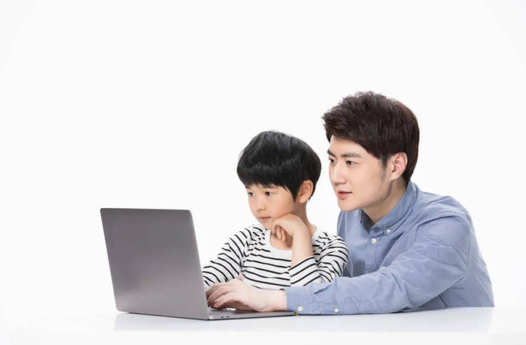 悦成长 | 暑期“慧”陪伴，让亲子关系越走越近！