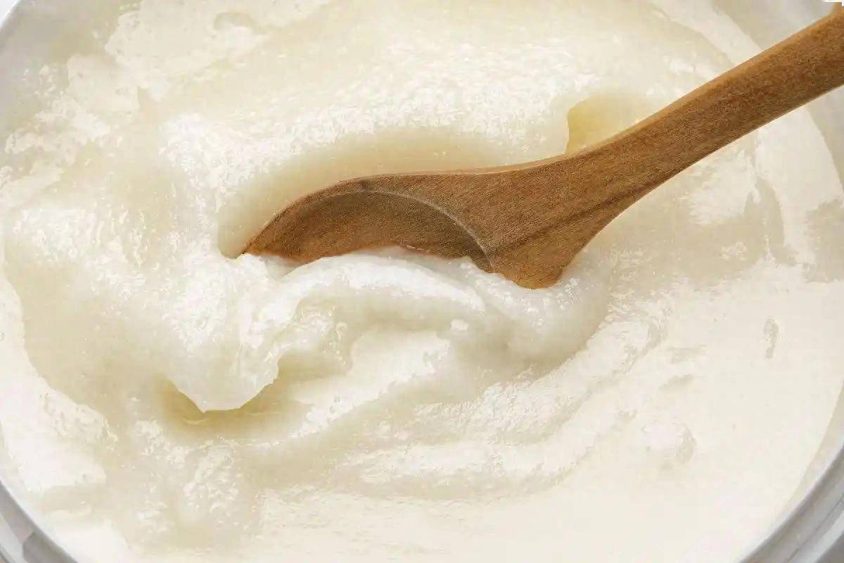 河南60岁大妈吃啥都爱放猪油,一年后去体检,医生纳闷:吃了啥?