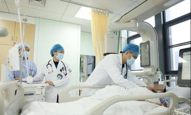 “无痛性心梗”备受关注！医生再次提醒：出现这5种信号要警惕