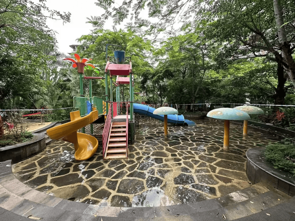 西双版纳6岁女童溺亡于戏水池原因披露：排水口防护罩断裂卡住了左腿