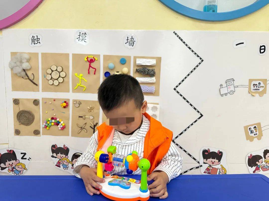 0-6岁怎么玩？学会这几招，陪娃玩出社交力！