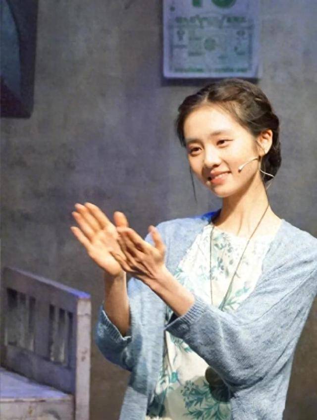 原创            孙莉也没想到，从小富养的女儿黄多多，早就开始给黄磊“争光”了