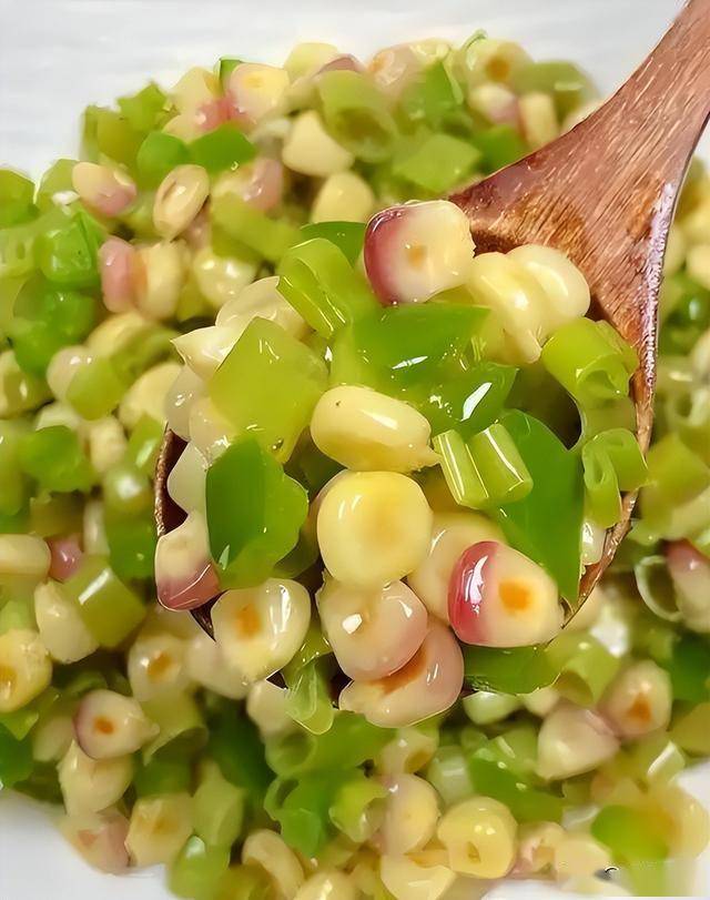 入秋后干燥易便秘，常吃4种高纤维食物，提高肠胃蠕动，清肠排毒