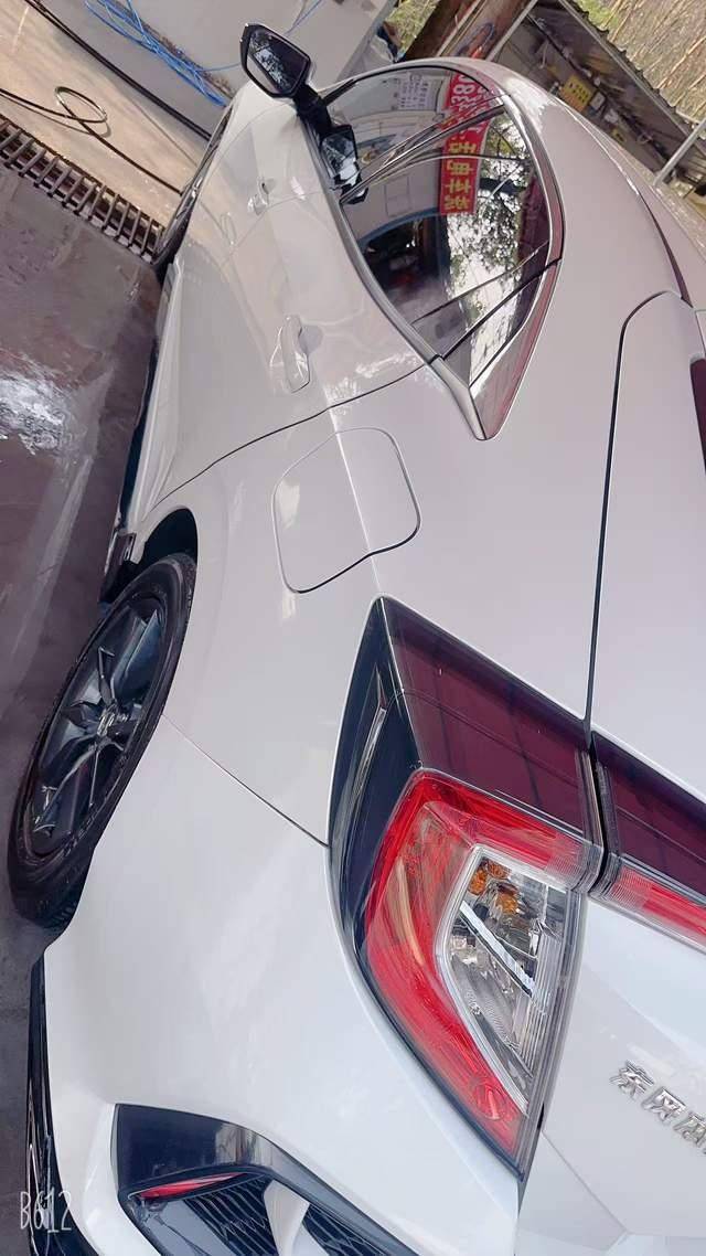 女子称花10.6万“全款买车”，3年后咋被融资租赁公司强行开走？购车人建维权群，警方立案调查