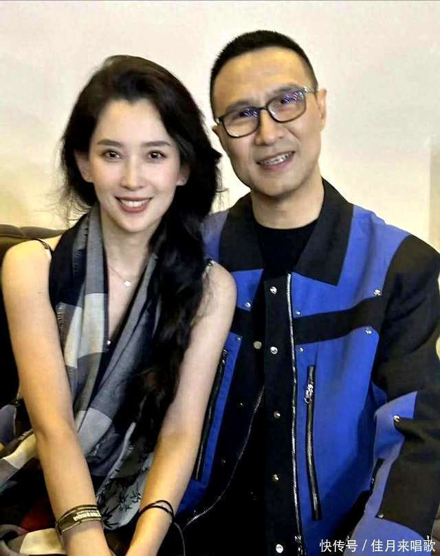 原创            汪峰回应牵手宁静，晒森林北合影，评论区炸锅了