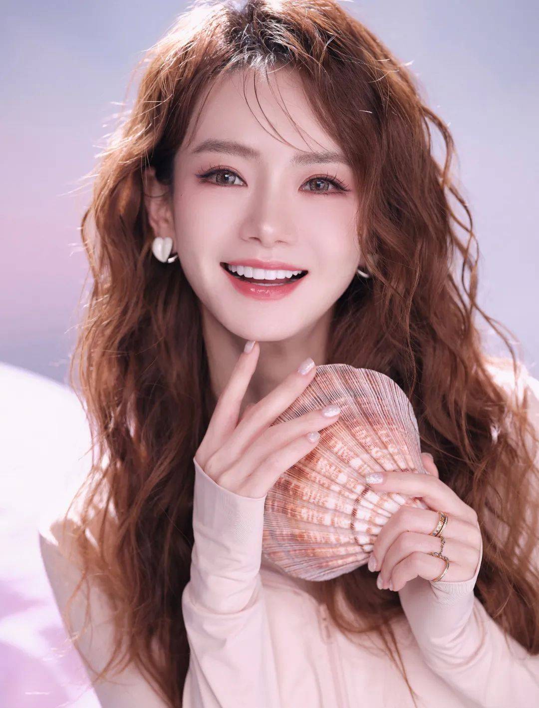 喜剧男演员为情人闹离婚？戚薇动脸失败？马天宇退圈种菜？孟子义不敢得罪新人？姨太问答