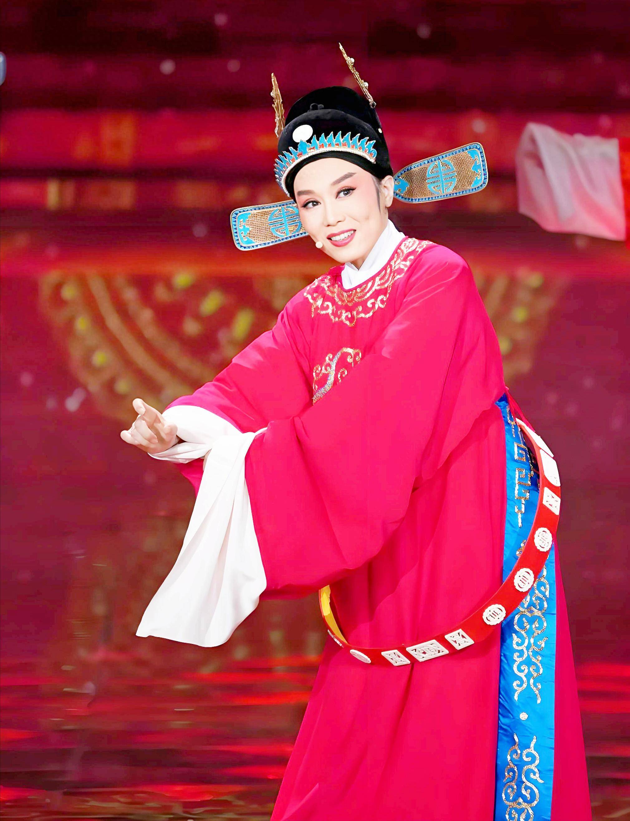 原创            吴琼：63岁没孩子，丈夫纠结，婆婆一句话让她落泪