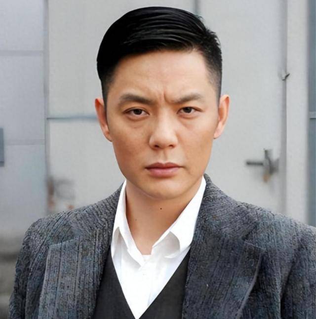 原创            “牡丹花下死，做鬼也风流”！如今，谁也救不了51岁的傅程鹏