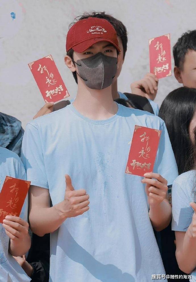 林一、卢昱晓、和李歌洋、卢洋洋的新剧《折月亮》今日开机路透