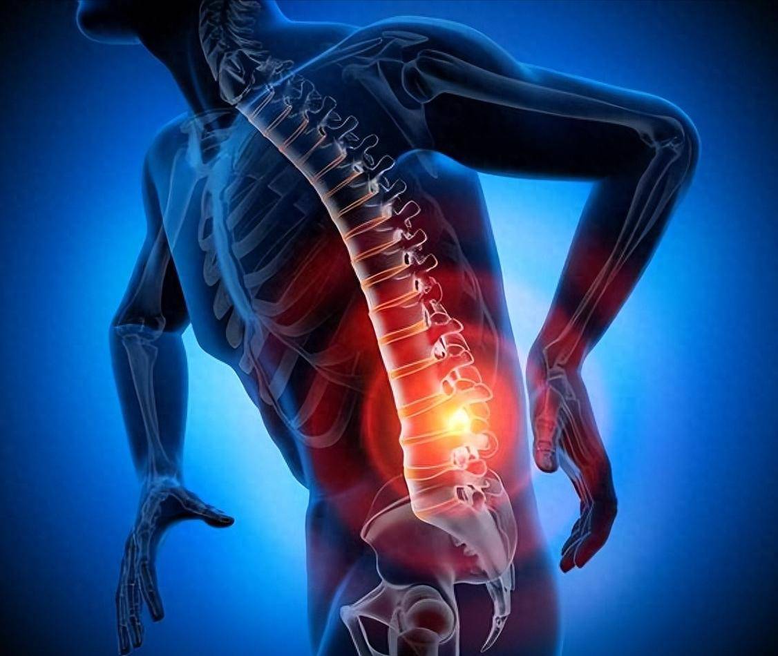 原创            这届年轻人的腰，越来越脆弱，4个习惯正在慢慢摧毁你的腰！