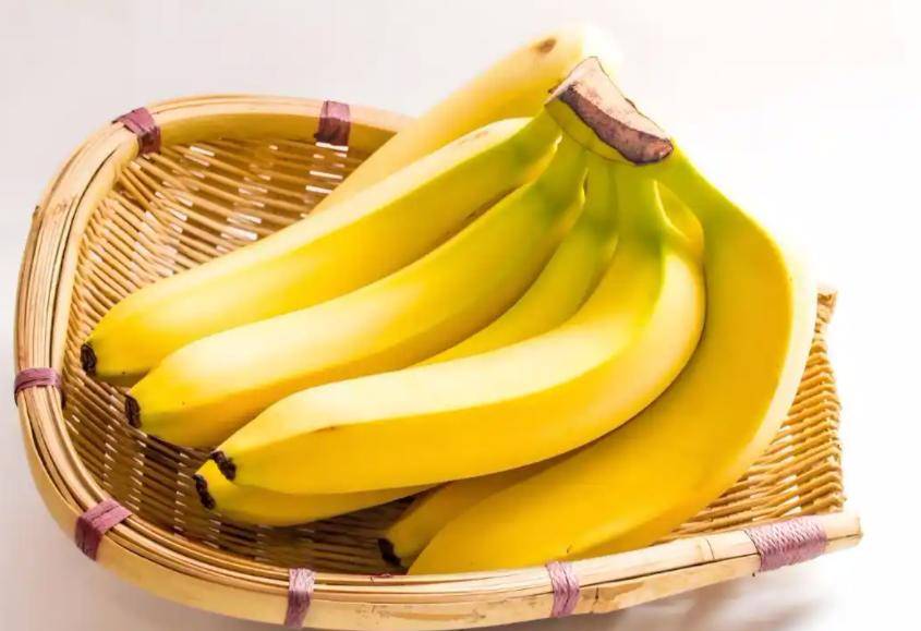 原创            苹果是胰岛素“负担”？医生建议：糖尿病患者，7种水果尽量少吃