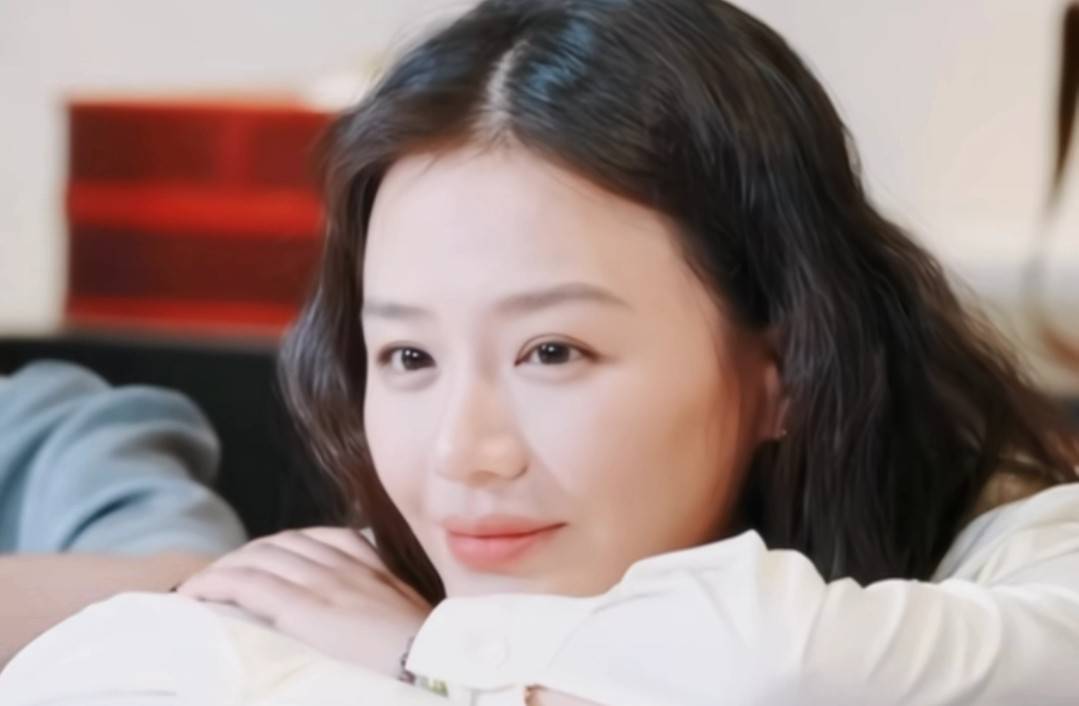 分手7年，一别两宽，绝口不提欧豪的马思纯，如今才看懂她赢在哪