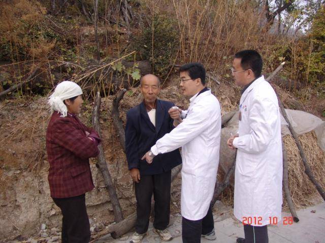从巡诊到“常驻”林州每位村民都有了“专属”市级医疗专家