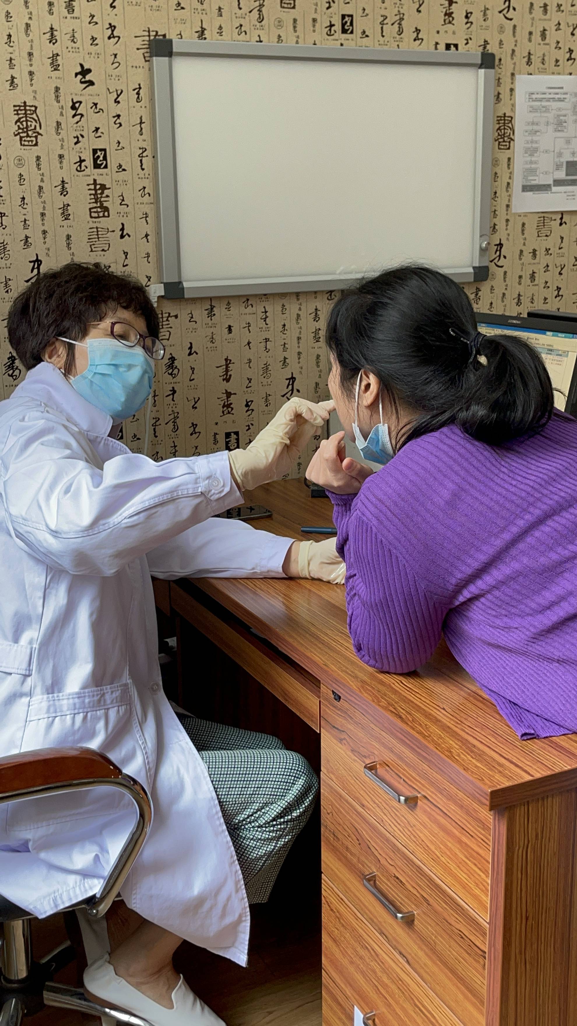 干燥综合征怕加重？从医40年韦云教授：牢记这8点，稳住病情！