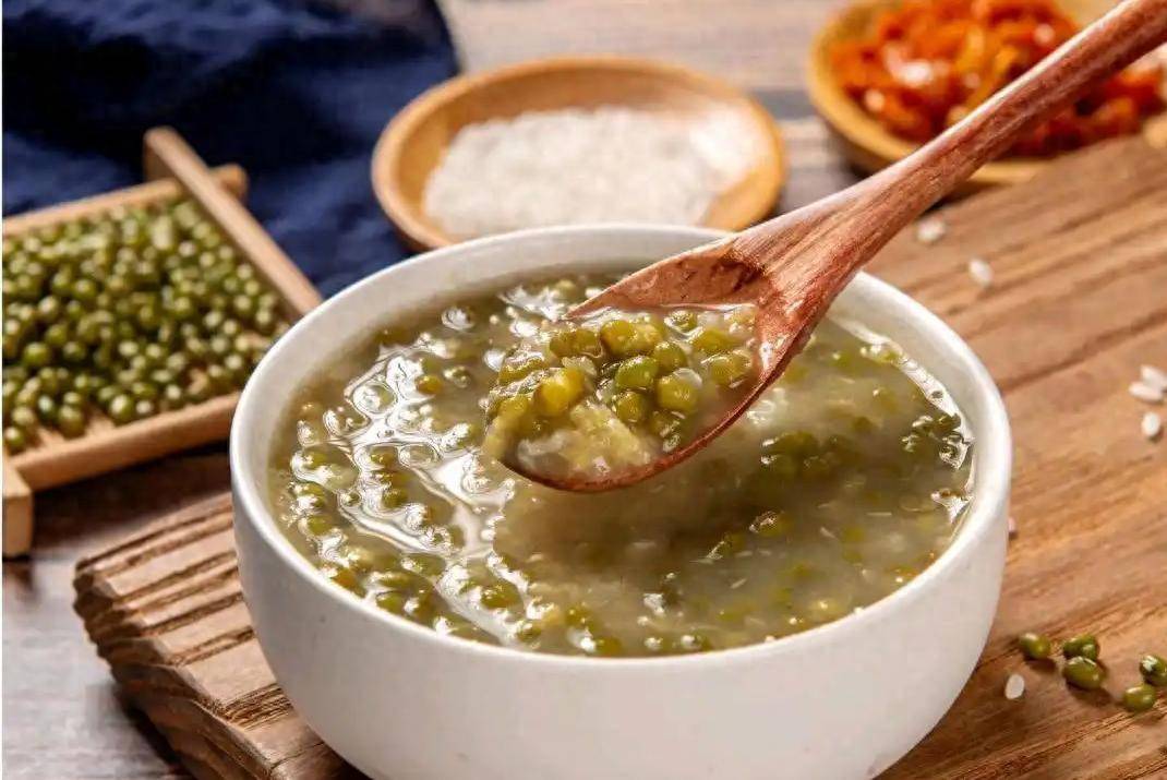 绿豆汤再次被关注！研究发现：高血糖患者喝绿豆汤，多警惕这3点