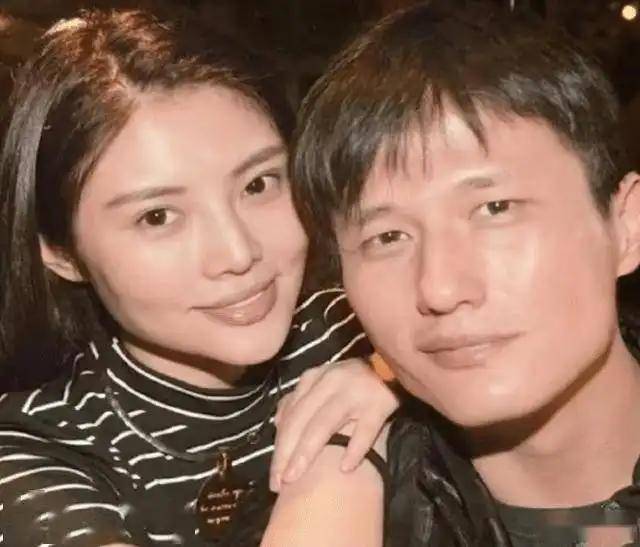 原创            消息称，徐冬冬尹子维年内完婚，婚礼将制作成真人秀，网友质疑