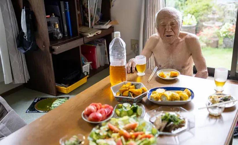“病从口入”对渐冻症患者不为过，常吃这几种食物，会导致病情加重！