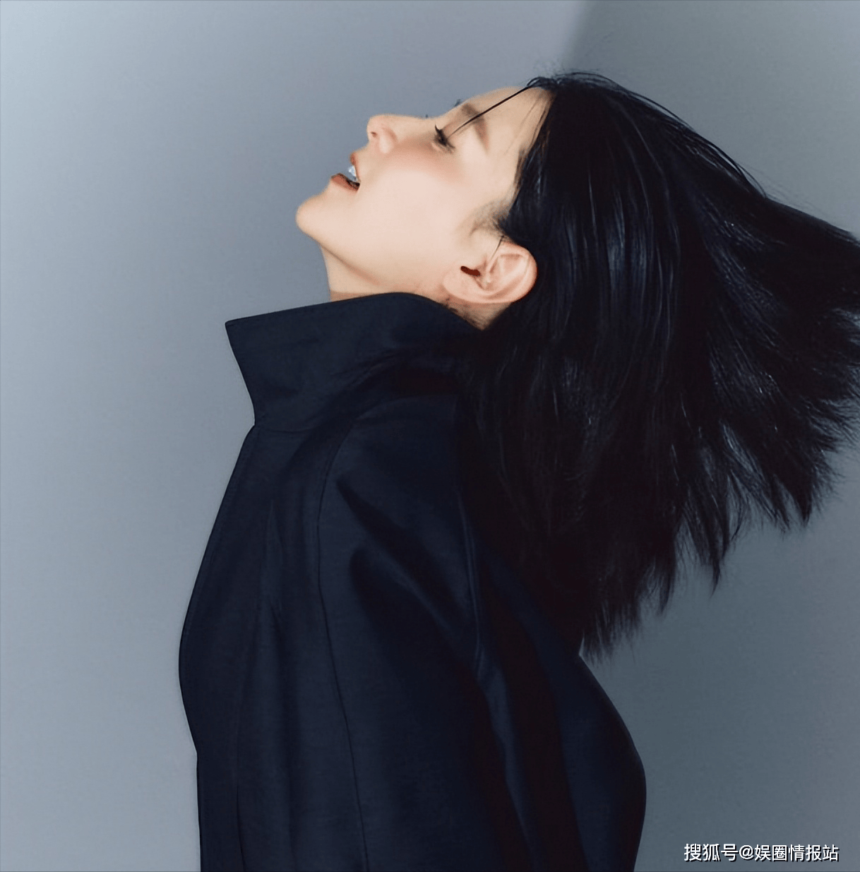 原创            54岁李英爱重返综艺！30年后再登KBS，新剧演“为家人入禁区”主妇