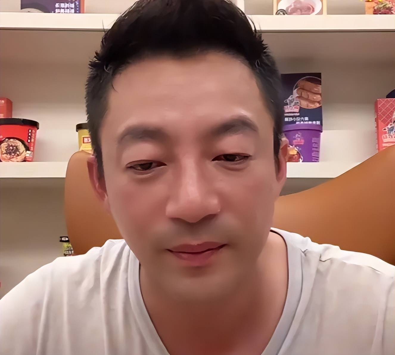 原创            汪小菲又惹争议！直播讨论小玥儿长相，孩子发烧都是新丈母娘照顾