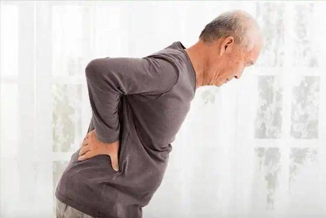 南瓜不能随便吃？医生劝告：吃南瓜不注意这3点，是在给肾脏上刑