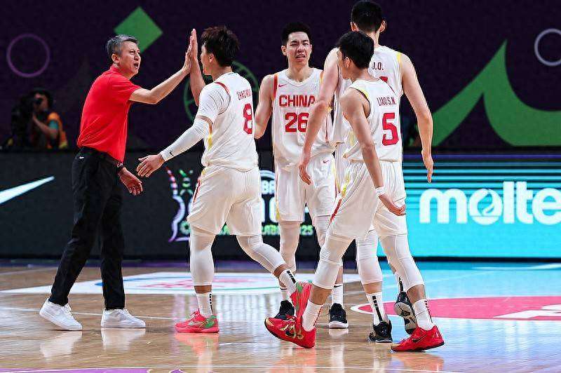 原创            中国男篮决战澳大利亚胜算几何？保持三分命中率还要继续做好防守